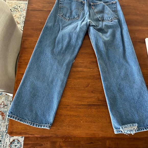 Levi’s Loose Straight 569’s - Picture 3 of 7